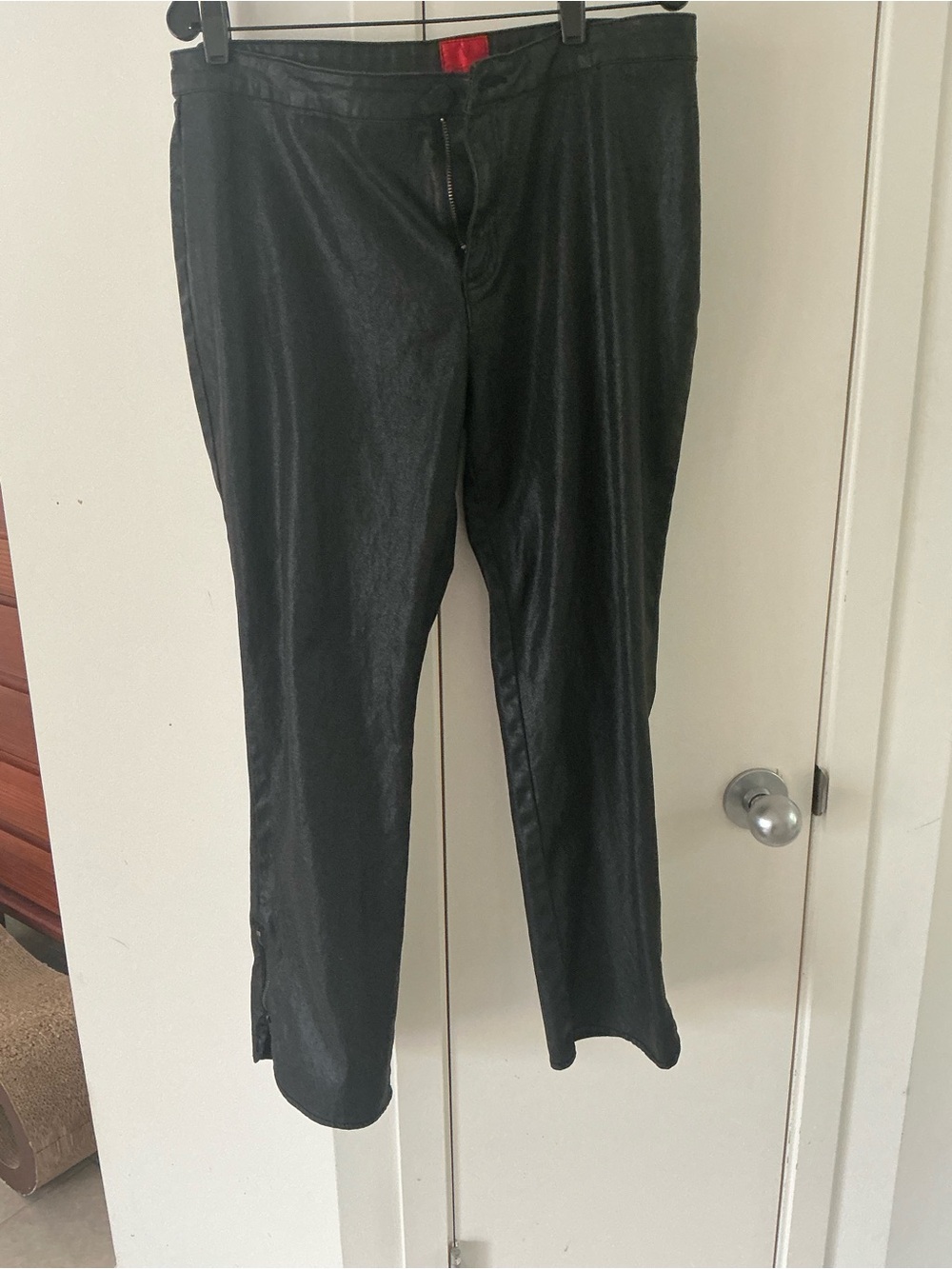 Waxed denim black zippered jeans